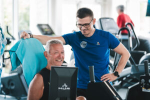 Senior et coach a Eden concept