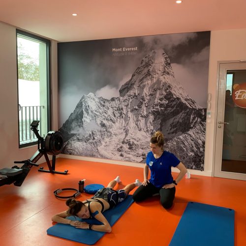 Athlète en chambre hypoxique